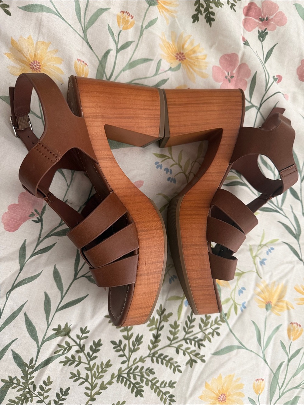 Cityclassified Brown Strappy Block Heel Sandals, Size 9, New - Picture 6 of 8